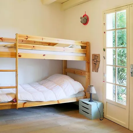 Single-storey House With Terrace - Ideal Holidays Dom wakacyjny